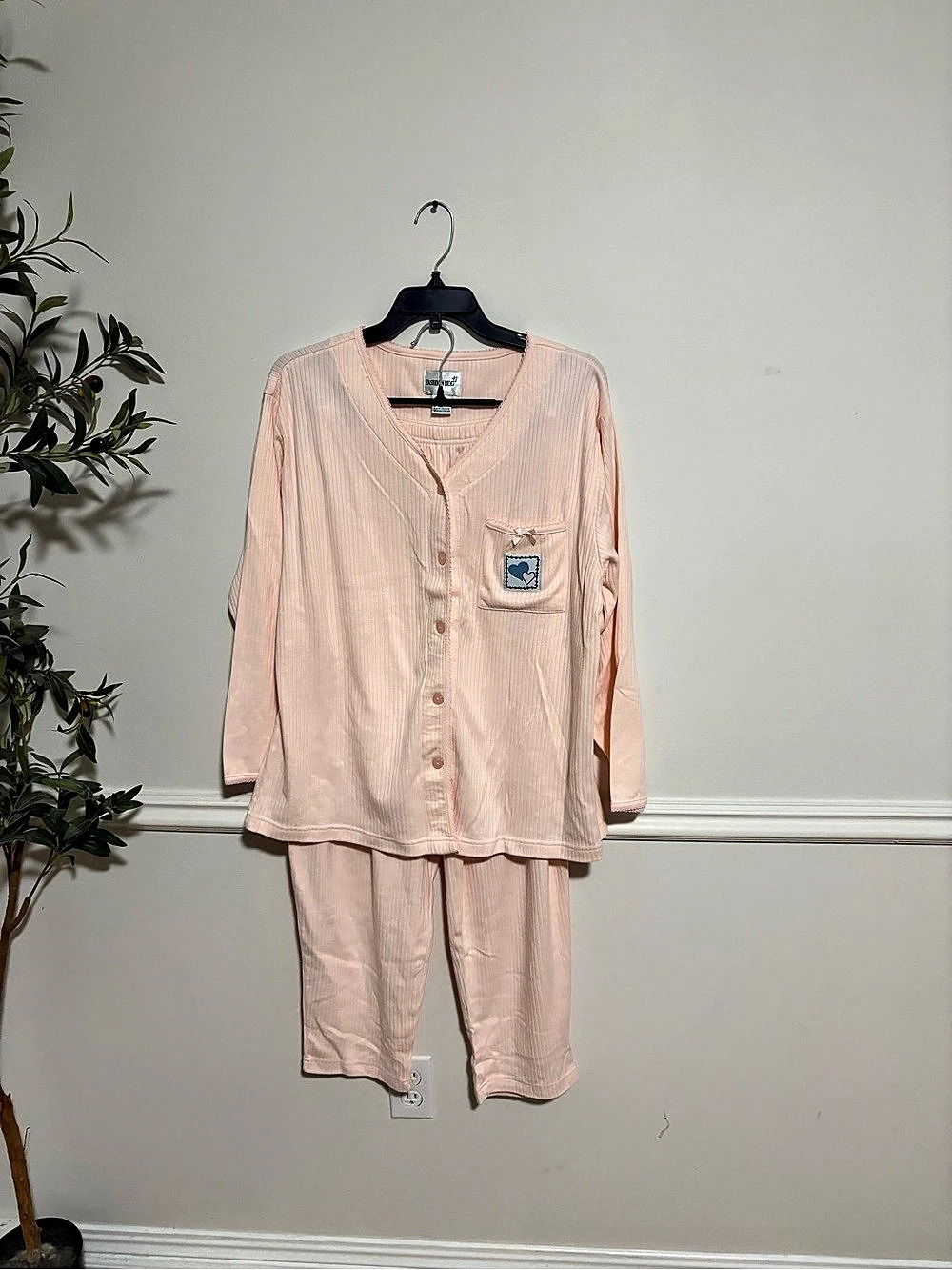 Fashion Bug Pink Ribbed Cotton Blend Pajama Set Size M Y2K Heart Patch